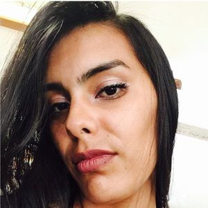 Meet your Posher, Ivette